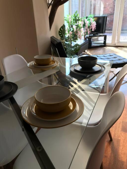 The Beach House South - Blackpool - Entire Holiday Home Buitenkant foto